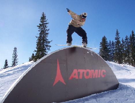 trick snowboard